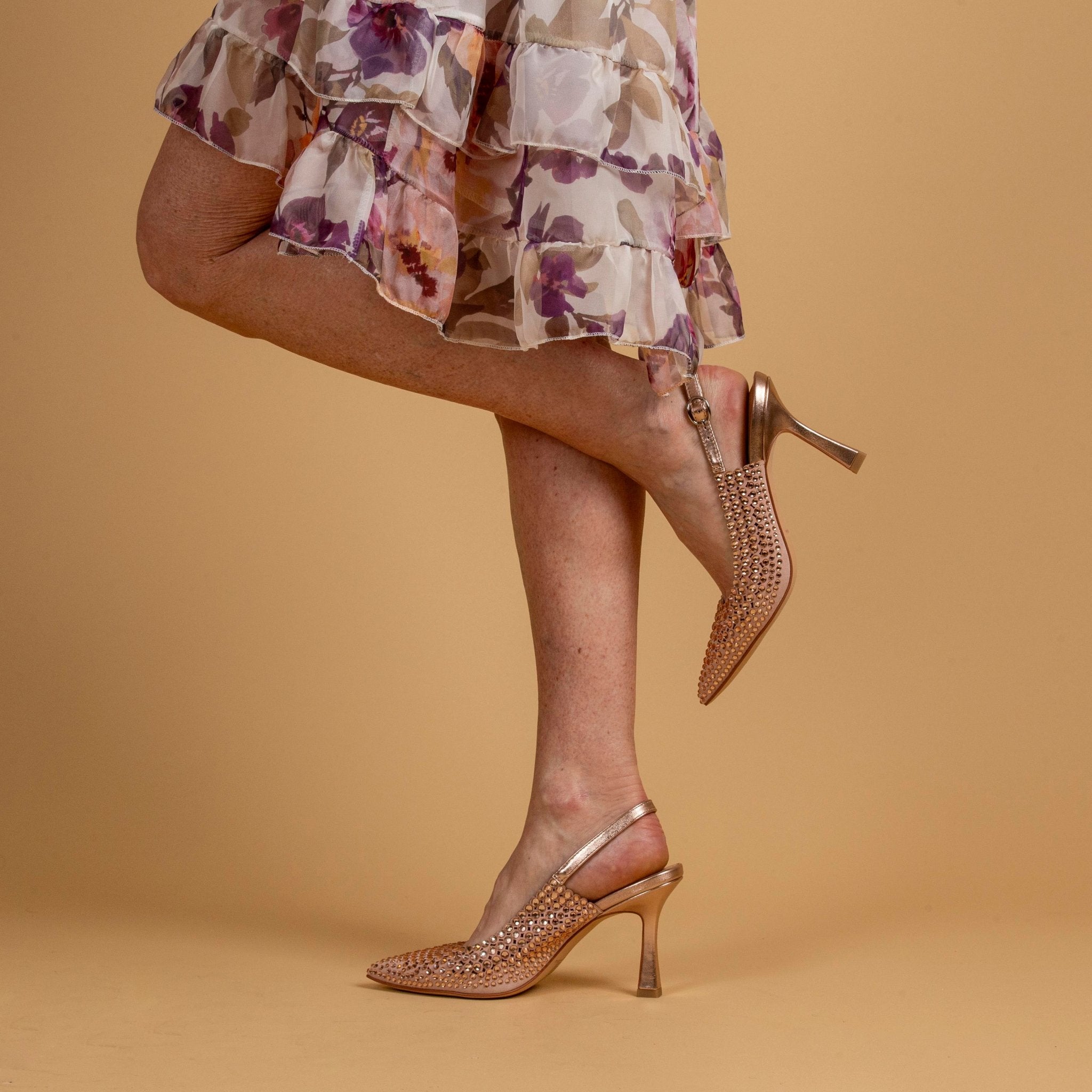 Slingback cipria con cristalli. - TreemmeCreazioni