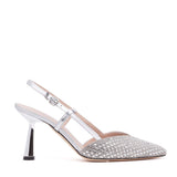Slingback in laminato argento con cristalli.