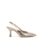Slingback in laminato platino con tacco.