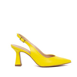 Slingback in liz giallo limone con tacco clessidra.