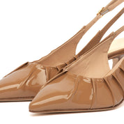 Slingback in pelle verniciata caramello - TreemmeCreazioni