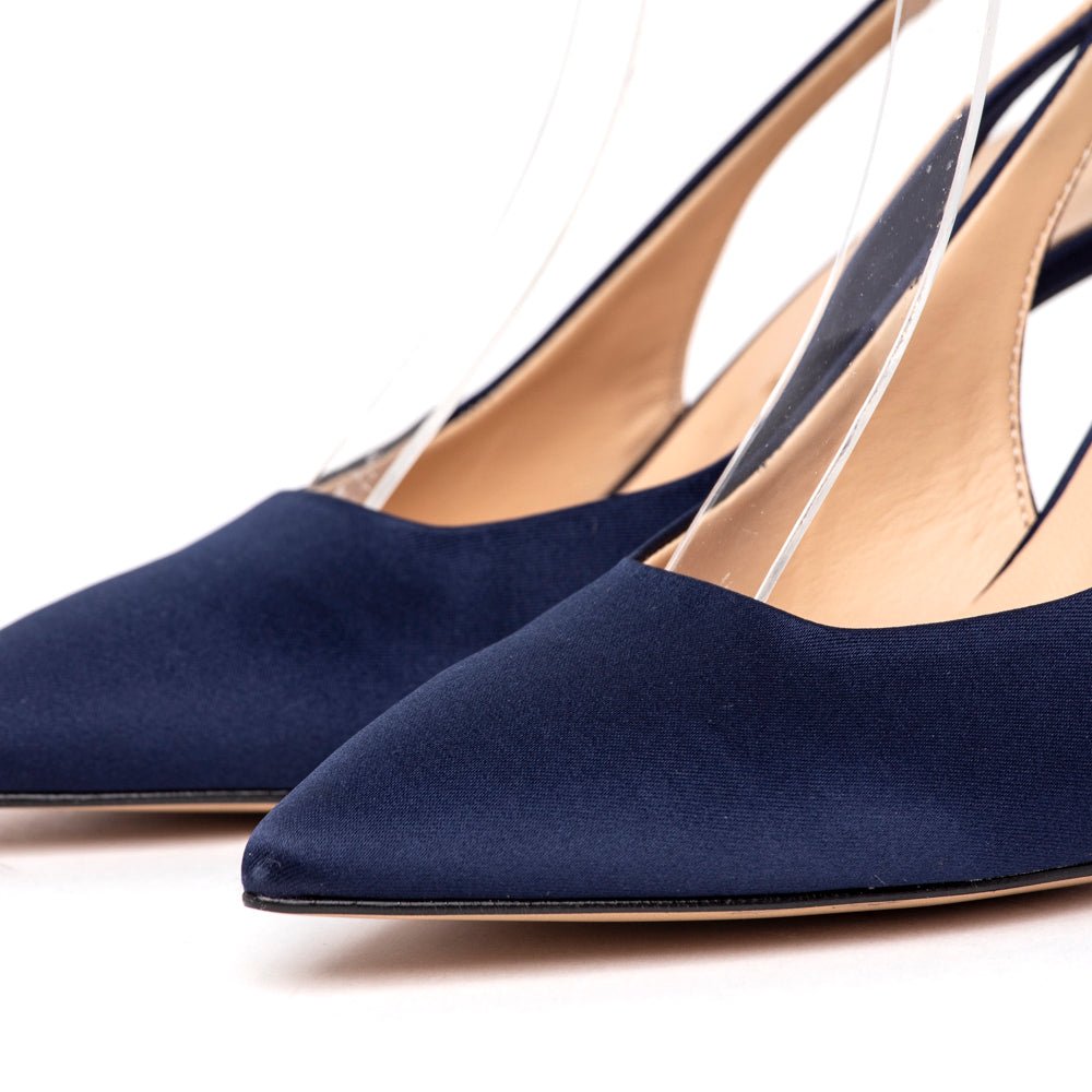 Slingback in raso blu navy. - TreemmeCreazioni