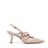 Slingback in vernice con cinturini.