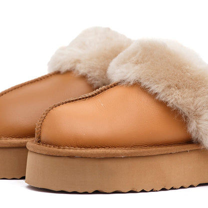 Slip on in pelle con eco pelliccia. - TreemmeCreazioni