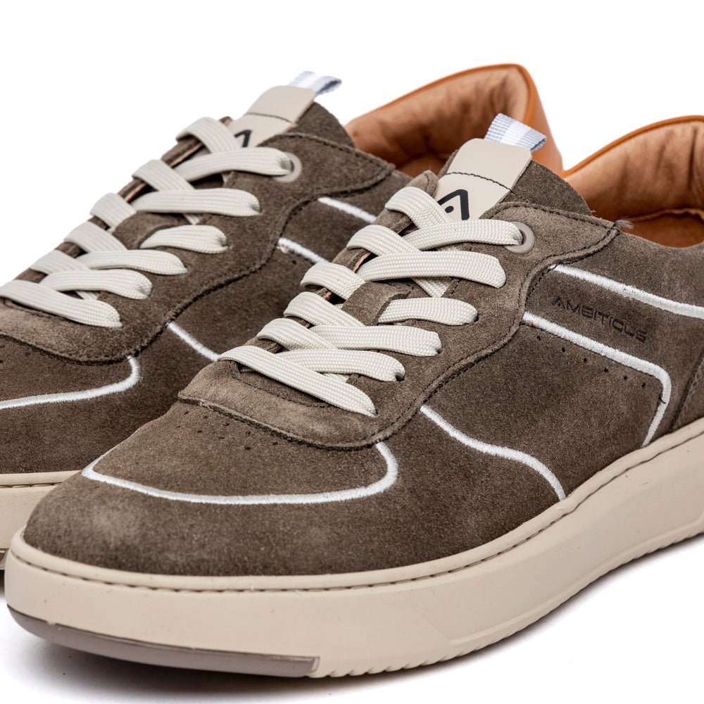 Sneakers Ambitious in camoscio rasato verde kaki - TreemmeCreazioni