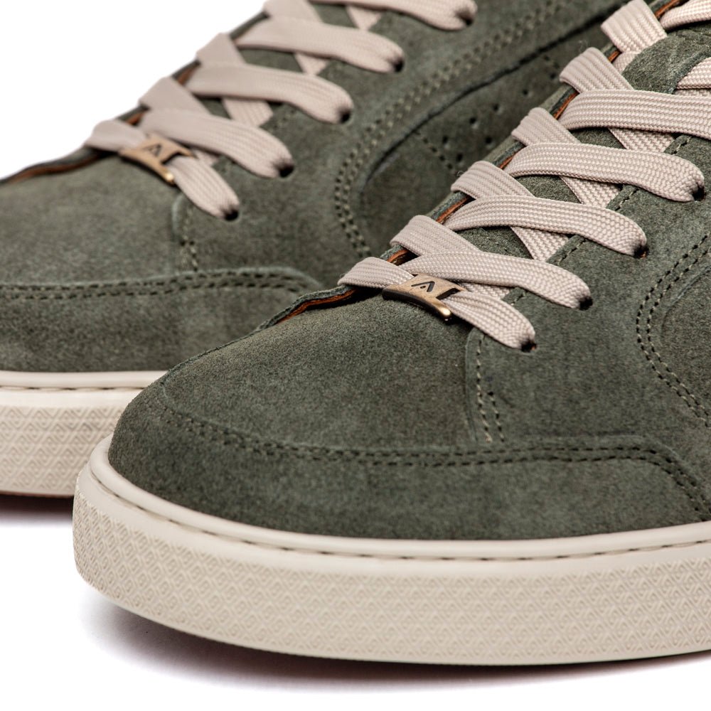 Sneakers Ambitious in camoscio rasato verde militare - TreemmeCreazioni