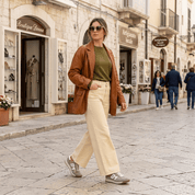 Sneakers in camoscio beige e glitterone. - TreemmeCreazioni