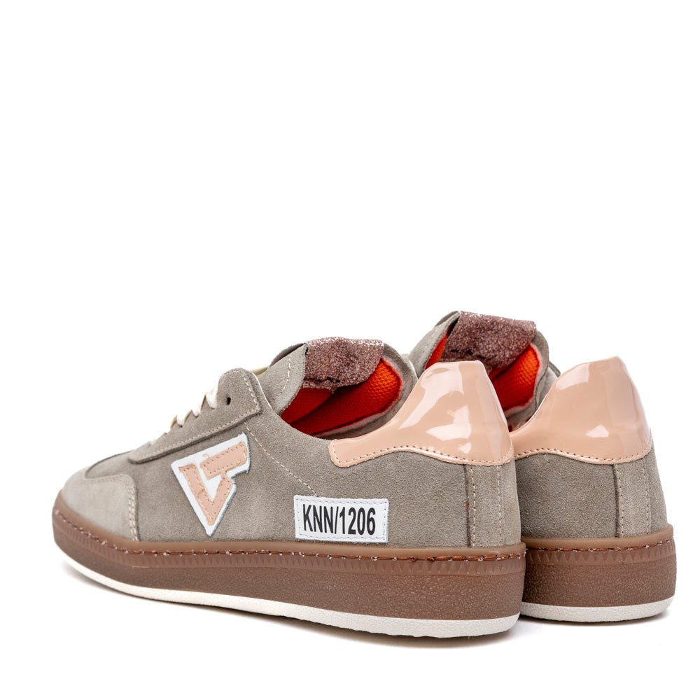 Sneakers in camoscio beige - TreemmeCreazioni