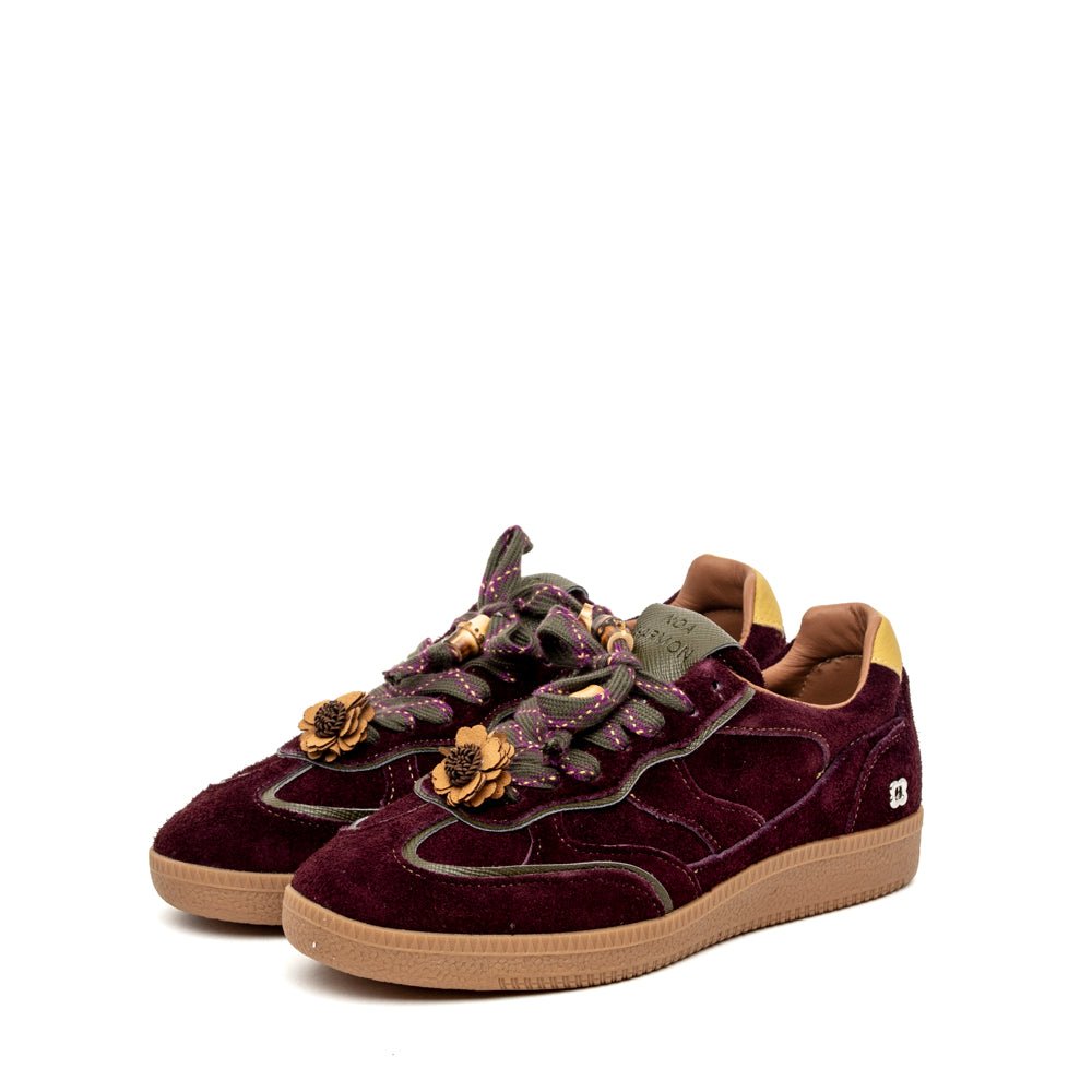 Sneakers in camoscio bordeaux. - TreemmeCreazioni