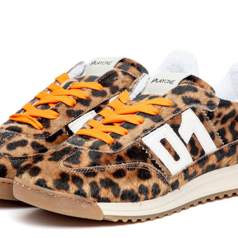 Sneakers in cavallino maculato e glitter. - TreemmeCreazioni