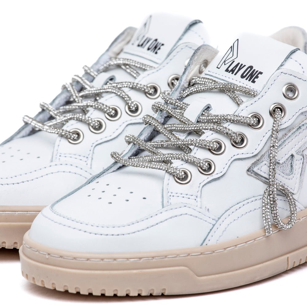 Sneakers in nappa bianca con laccio in strass - TreemmeCreazioni