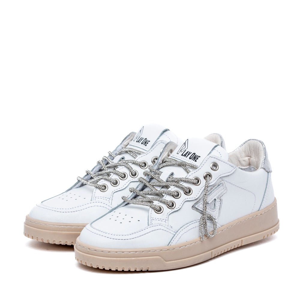 Sneakers in nappa bianca con laccio in strass - TreemmeCreazioni