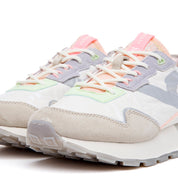 Sneakers in tessuto tecnico bianco con riporti colorati. - TreemmeCreazioni