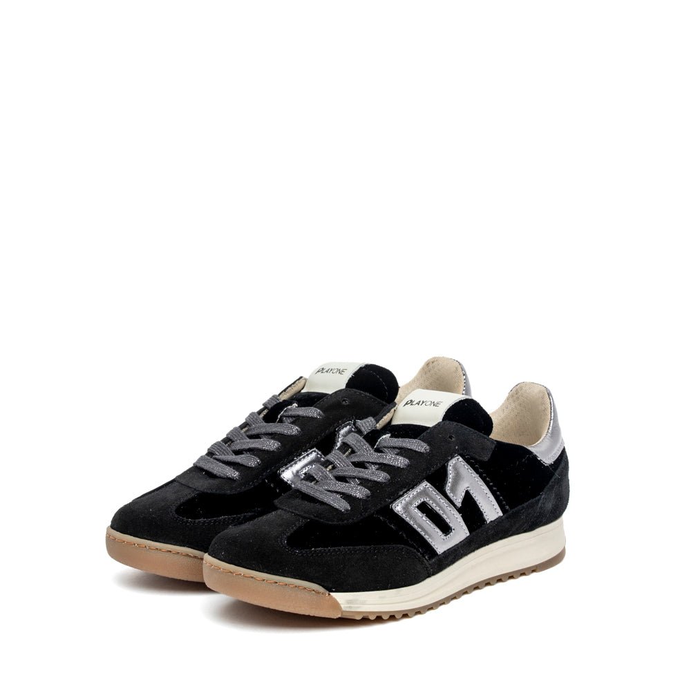 Sneakers in velluto e camoscio nero. - TreemmeCreazioni