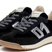 Sneakers in velluto e camoscio nero. - TreemmeCreazioni