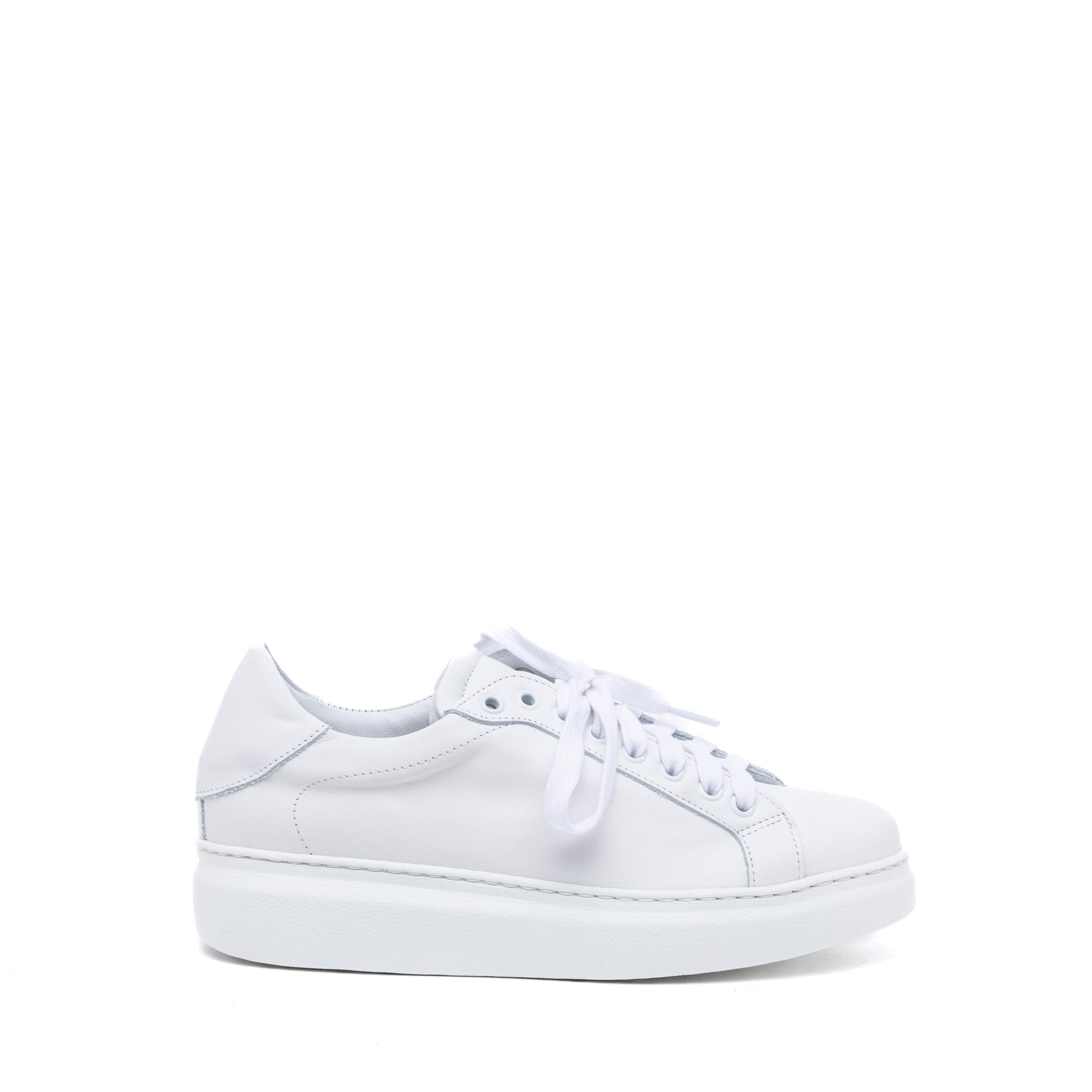 Sneakers in vitello bianco fondo volume. - TreemmeCreazioni