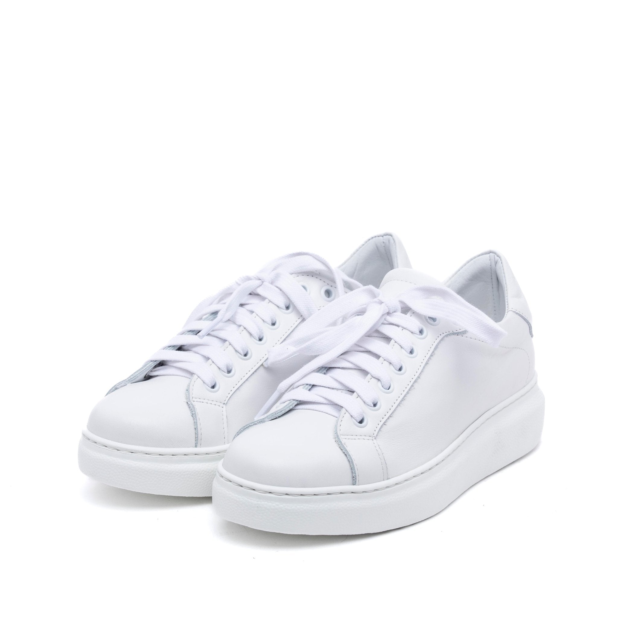 Sneakers in vitello bianco fondo volume. - TreemmeCreazioni