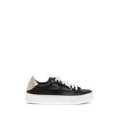 Sneakers in vitello nero con profili platino