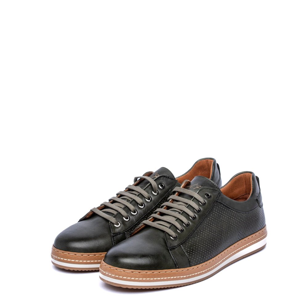 Sneakers uomo in pelle traforata verde bosco - TreemmeCreazioni