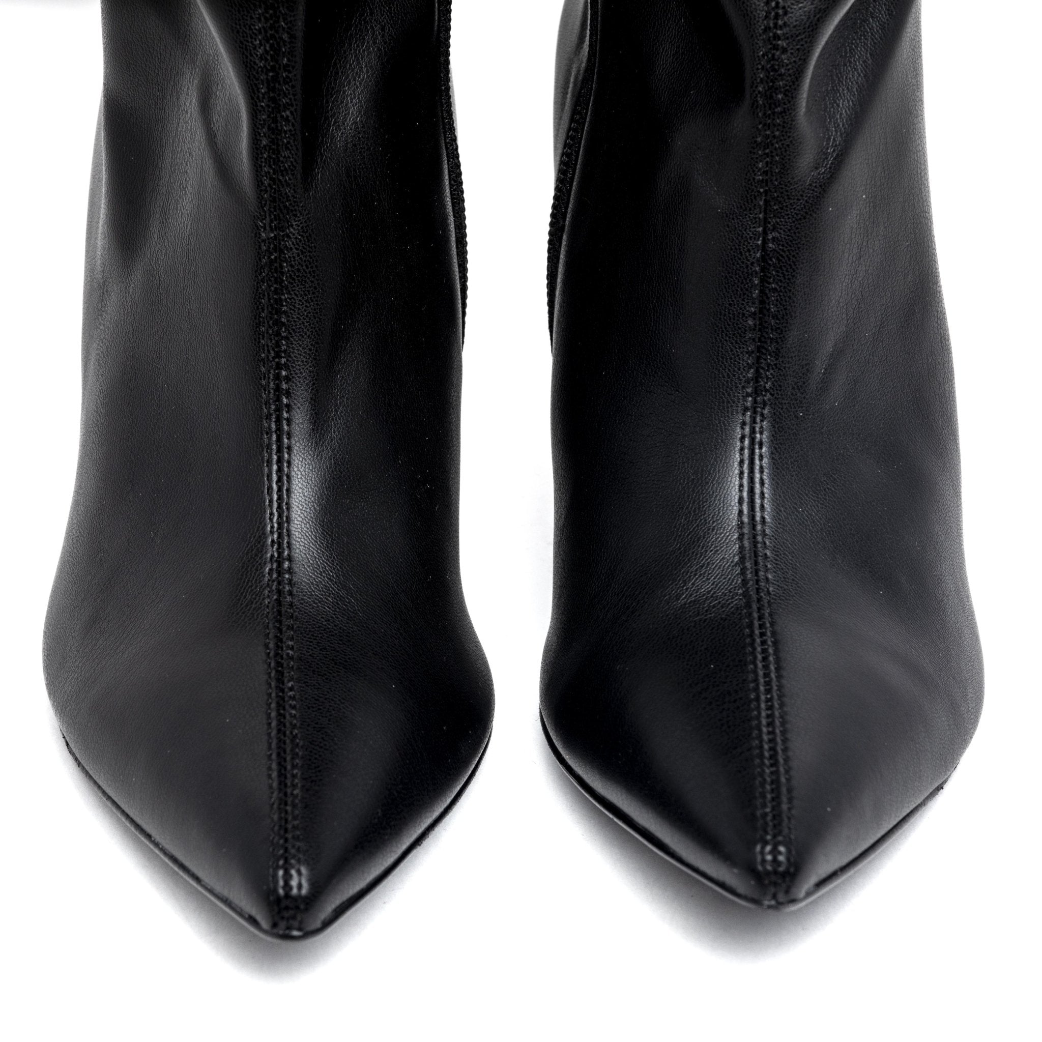 Stivale alto con effetto goffrato. - TreemmeCreazioni