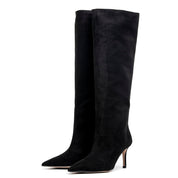 Stivale alto in camoscio con tacco. - TreemmeCreazioni