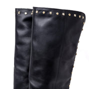 Stivale in vitello nero borchiato con rialzo. - TreemmeCreazioni