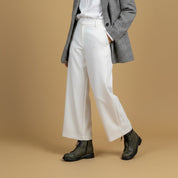 Stivaletto anfibio in crosta nabukata verde. - TreemmeCreazioni