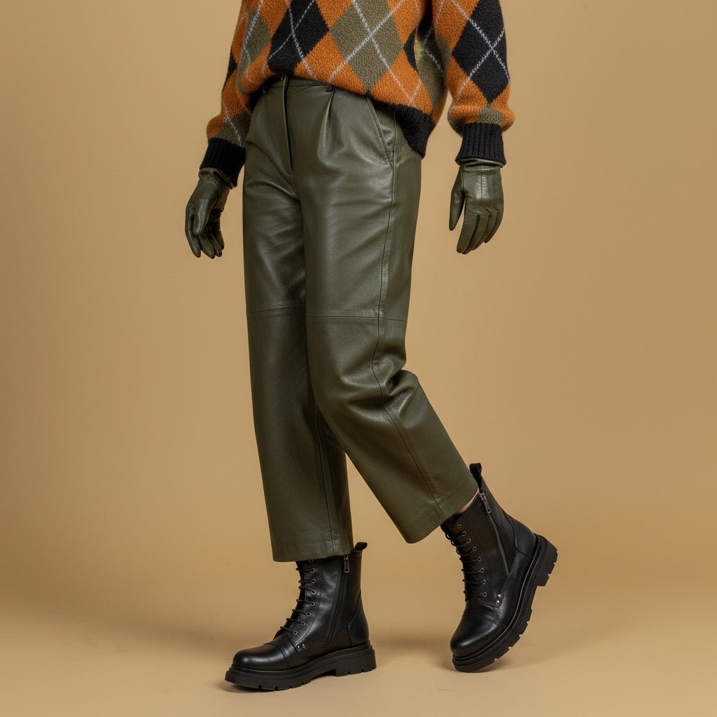 Stivaletto anfibio in vitello nero con cerniere. - TreemmeCreazioni