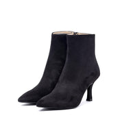 Stivaletto in camoscio nero con tacco. - TreemmeCreazioni