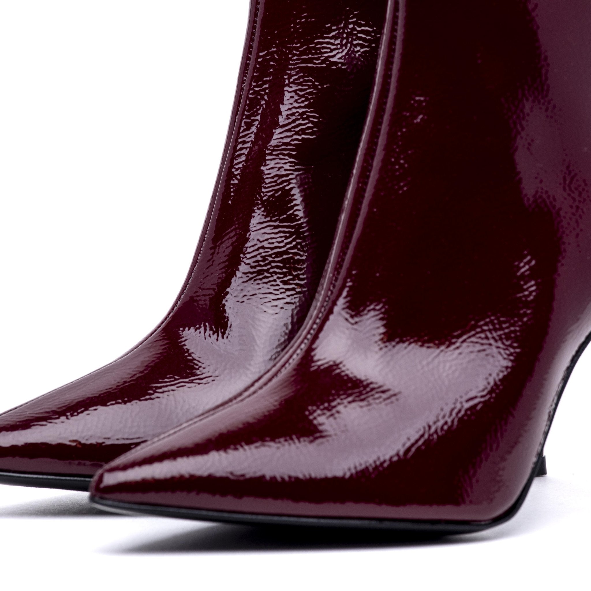 Stivaletto in naplak borgogna con tacco. - TreemmeCreazioni