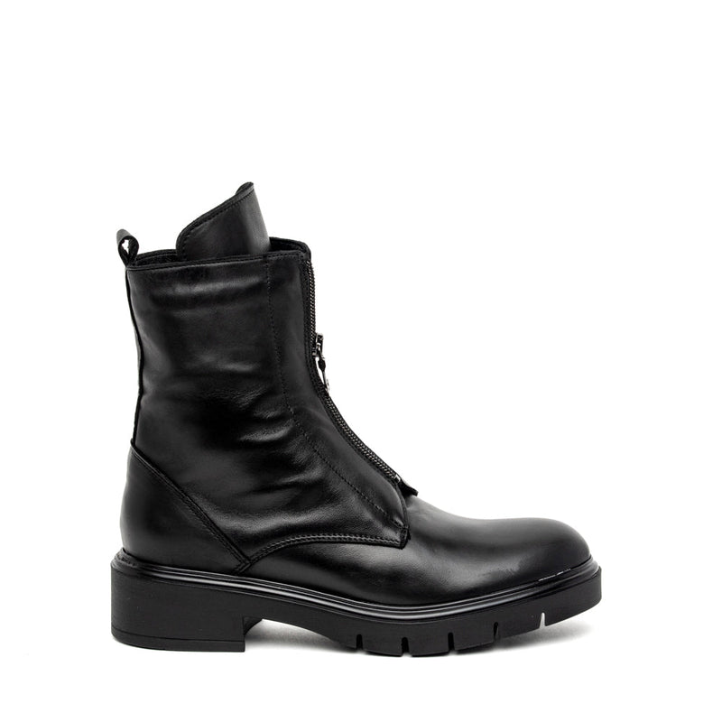 Stivaletto in nappa con cerniera. - TreemmeCreazioni