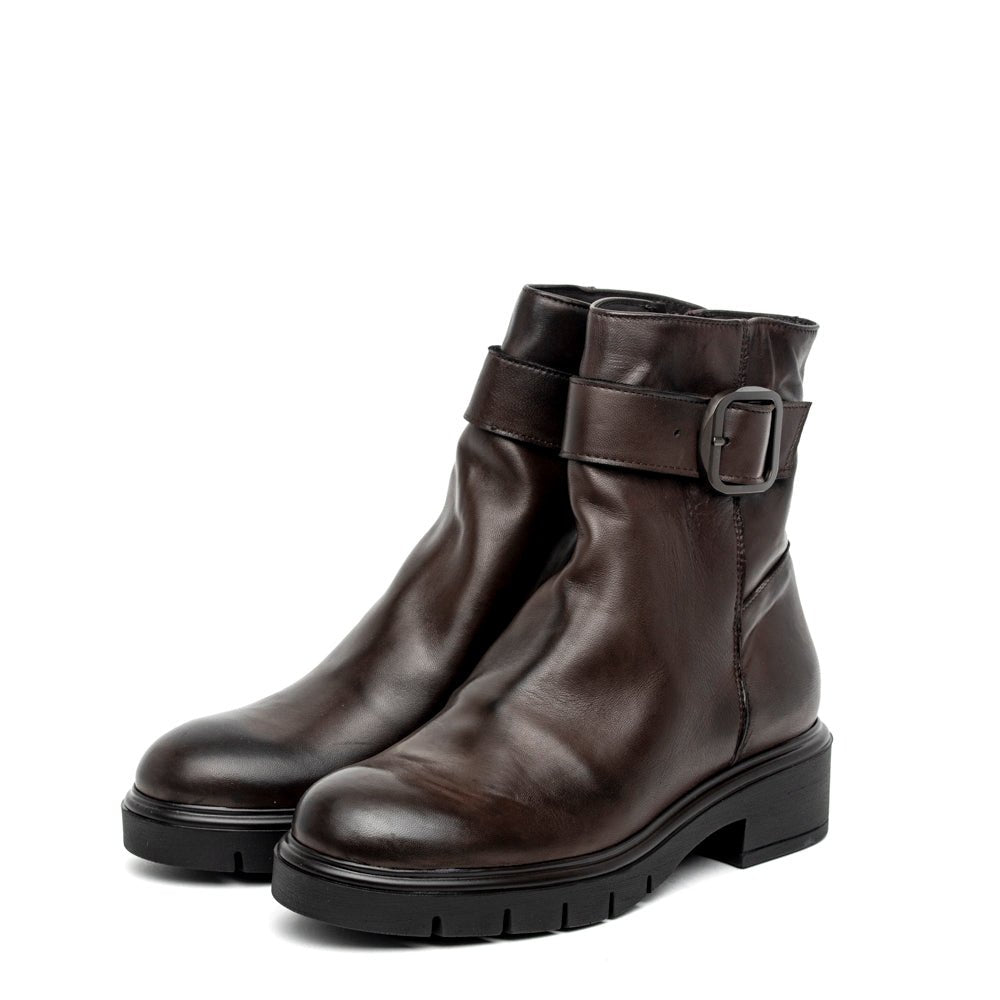 Stivaletto in pelle di vitello cioccolato. - TreemmeCreazioni