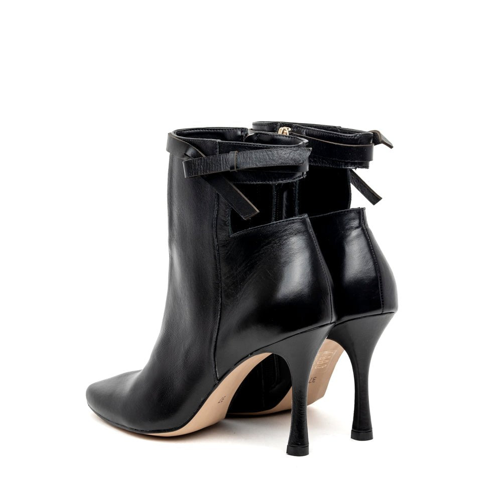 Stivaletto in pelle nero con open-back - TreemmeCreazioni
