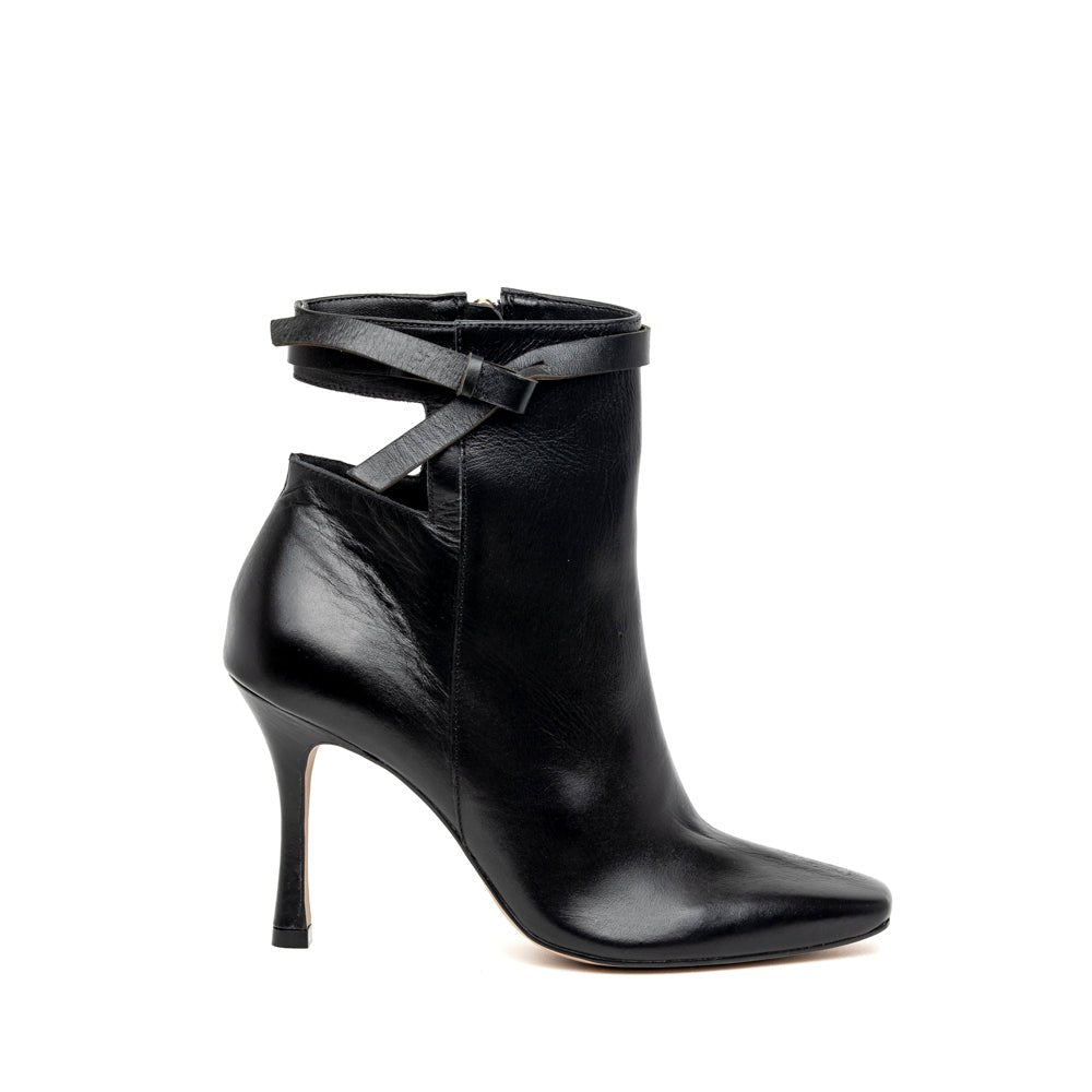 Stivaletto in pelle nero con open-back - TreemmeCreazioni
