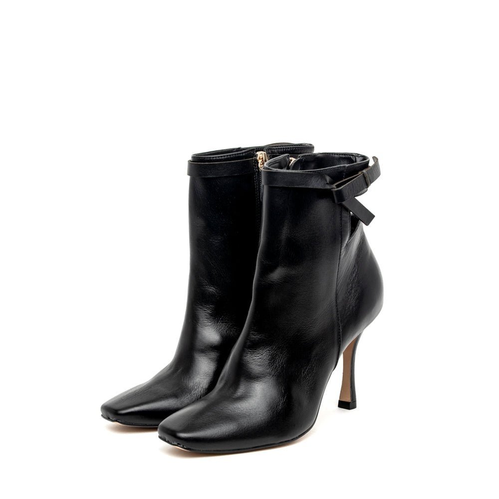 Stivaletto in pelle nero con open-back - TreemmeCreazioni