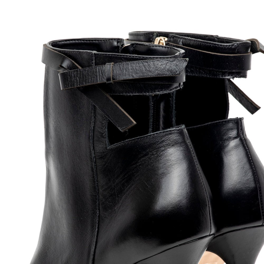 Stivaletto in pelle nero con open-back - TreemmeCreazioni