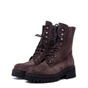 Stivaletto modello anfibio in pelle scamosciata marrone. - TreemmeCreazioni