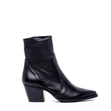 Stivaletto texano in morbido vitello nero.
