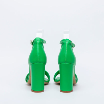 Sandalo verde con cinturino in caviglia. - TreemmeCreazioni