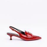 Slingback in vernice rosso cardinale.