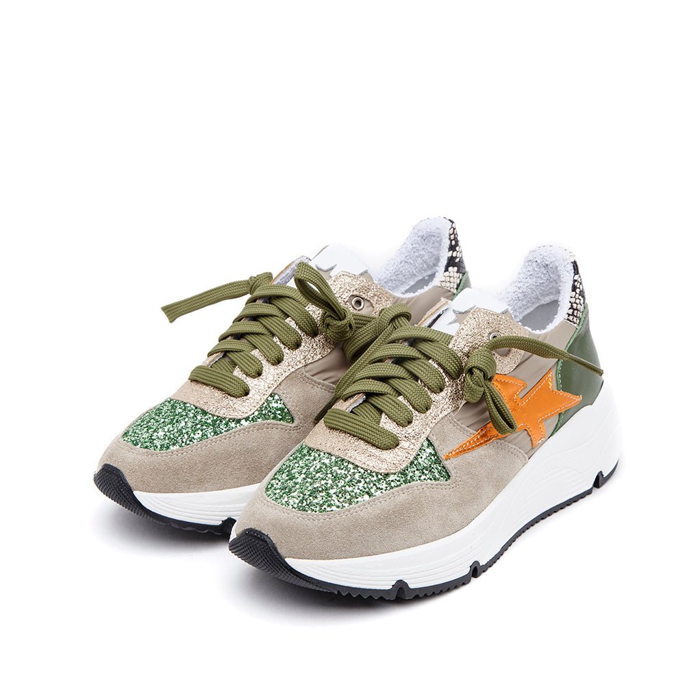 Sneakers in camoscio e glitter. - TreemmeCreazioni