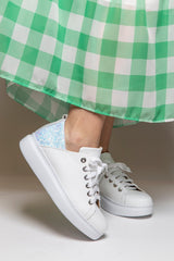 Sneakers in nappa bianca e glitterone.